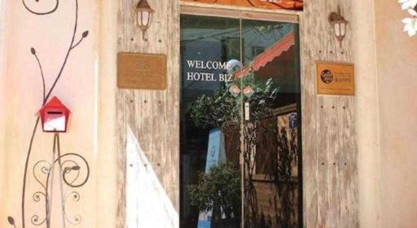 Hotel Biz Jongno Insadong Сеул Екстер'єр фото